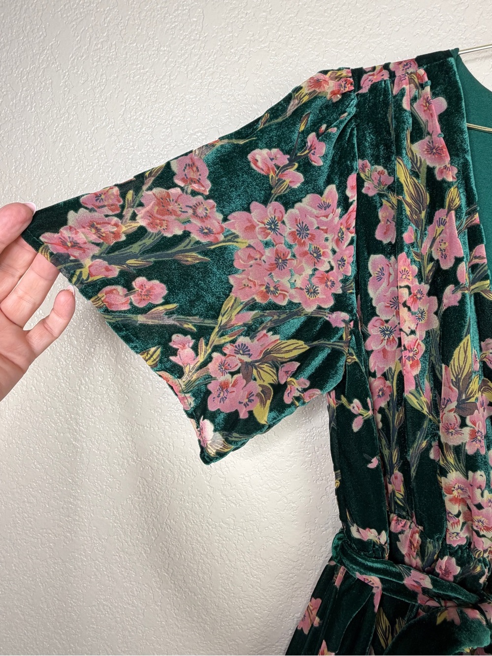 Baltic Born Uma Velvet Maxi Dress green with pink floral pattern Large GUC - Picture 4 of 13